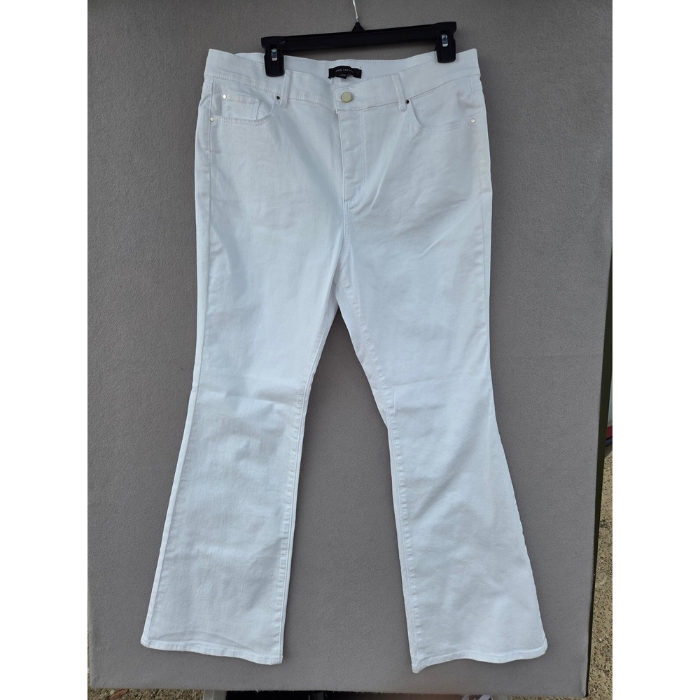 Ann Taylor The Boot Mid Rise White Bootcut Jeans Petite 14P Stretch Cotton